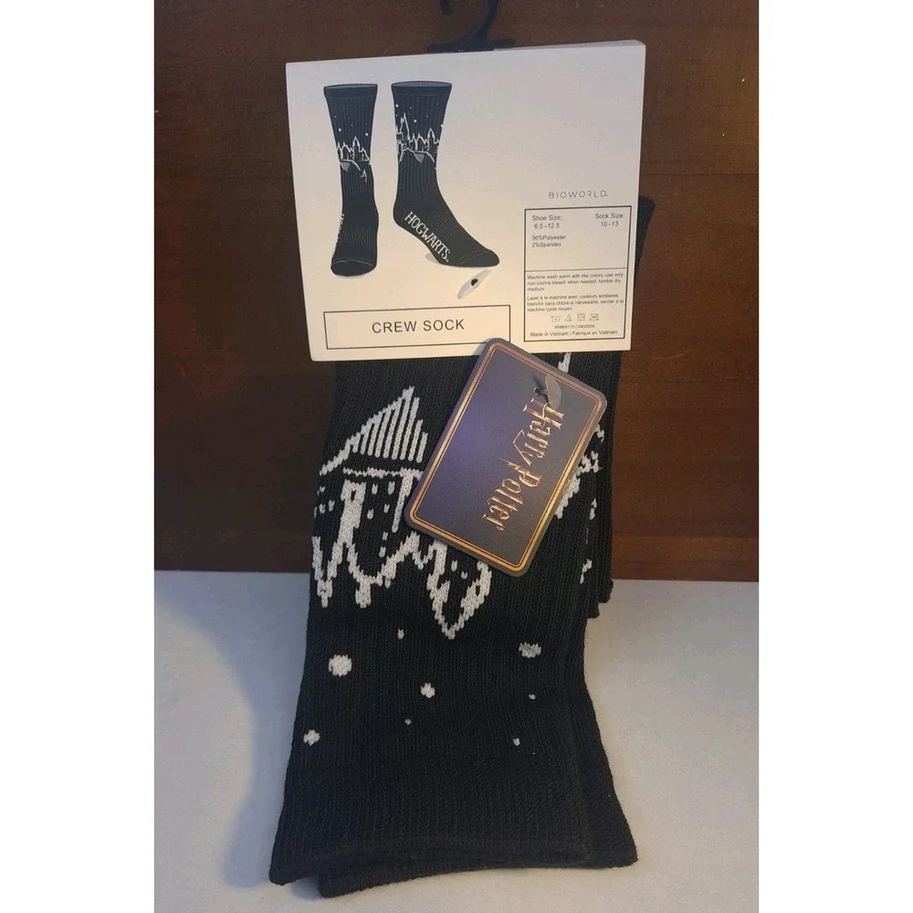 Harry Potter Hogwarts Castle Crew Socks Black Bioworld Adult Size 10-13
